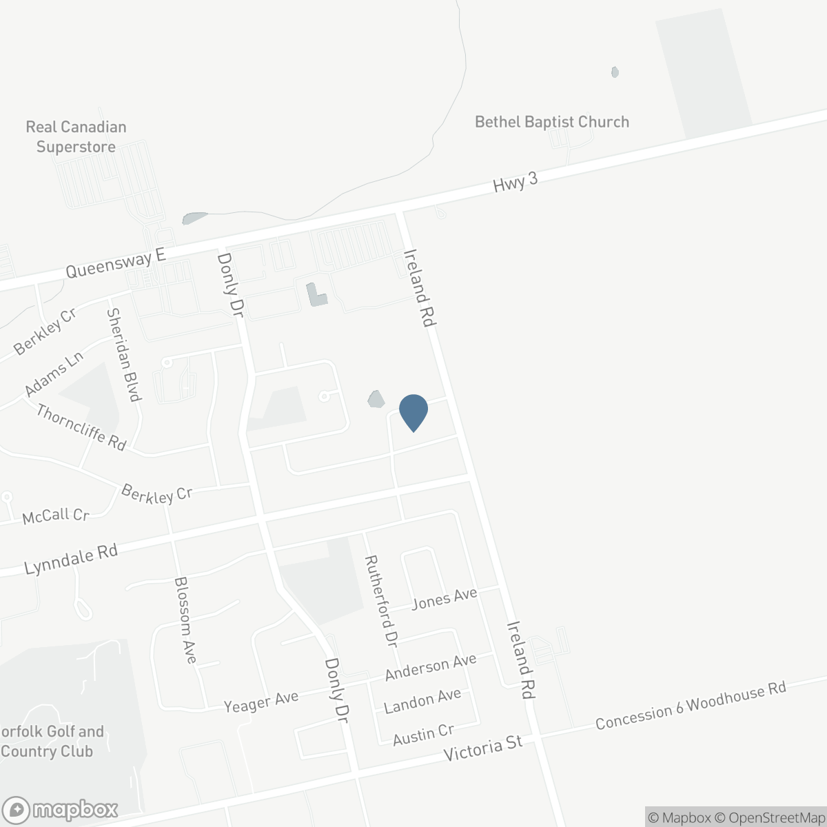 39 ROSS Avenue N, Simcoe, Ontario N3Y 0B2